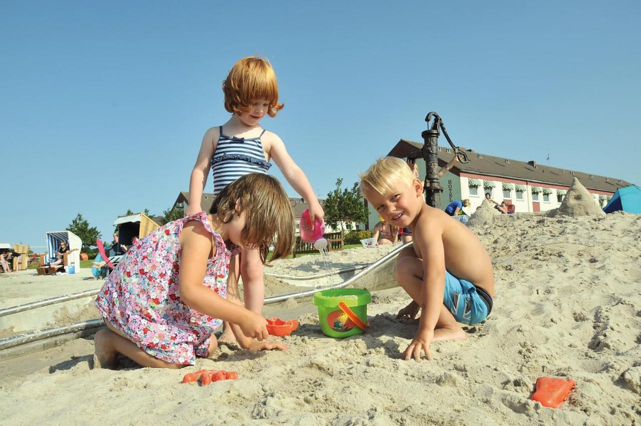 Отель Dorf Wangerland Шиллиг Экстерьер фото