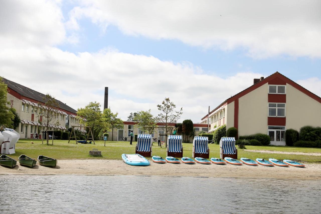 Отель Dorf Wangerland Шиллиг Экстерьер фото