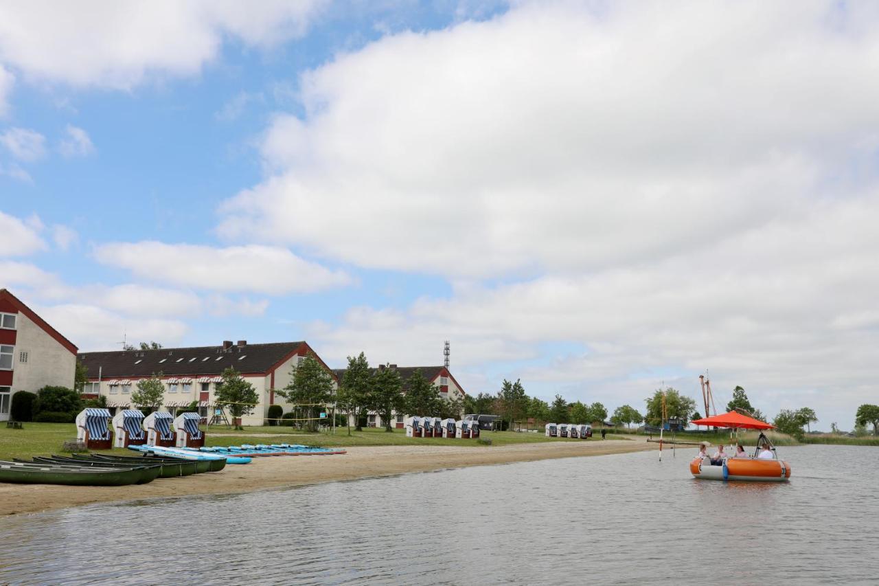 Отель Dorf Wangerland Шиллиг Экстерьер фото